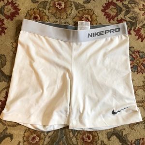 NIKE PRO dri-fit compression biker shorts. White medium
